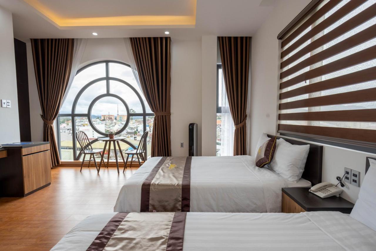 Khach San Y Lan 2 Da Lat Hotel Exterior photo