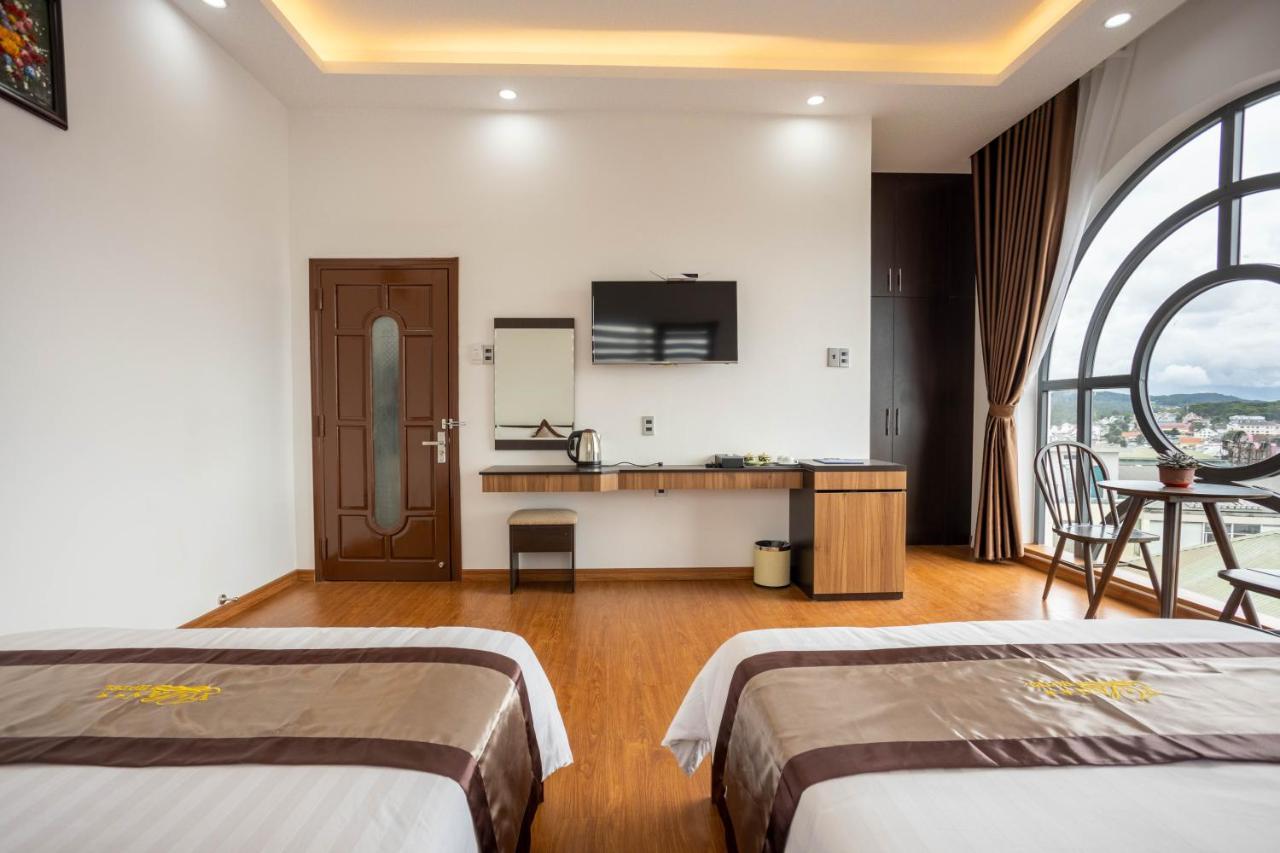 Khach San Y Lan 2 Da Lat Hotel Exterior photo