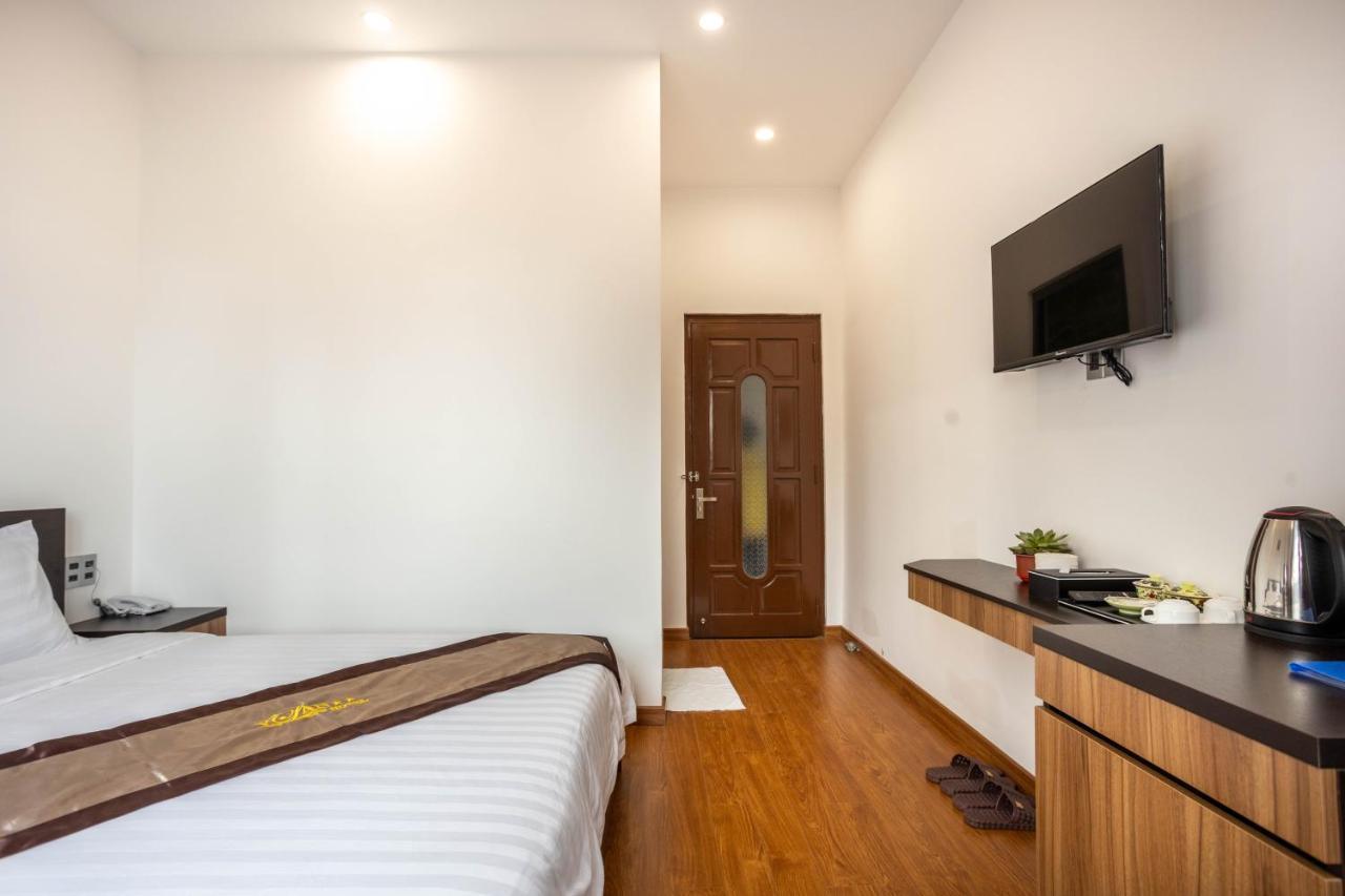Khach San Y Lan 2 Da Lat Hotel Exterior photo