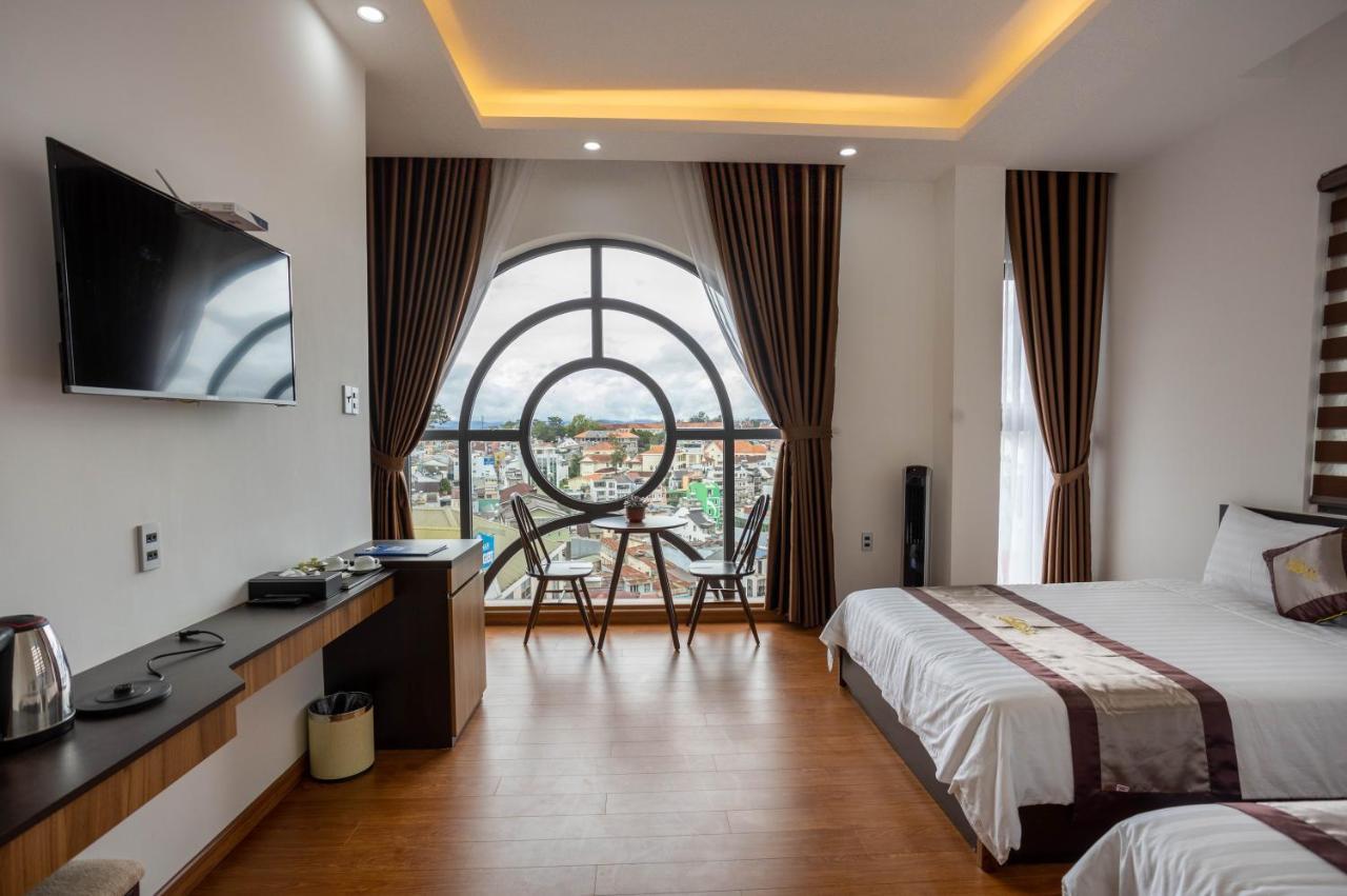 Khach San Y Lan 2 Da Lat Hotel Exterior photo